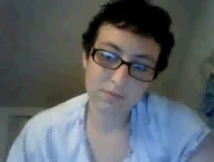 Short hair slut with glasses masturbate on cam