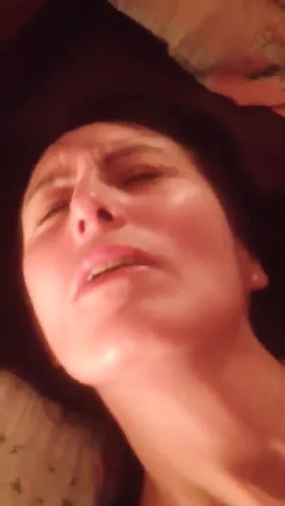 Slut wife wants cock